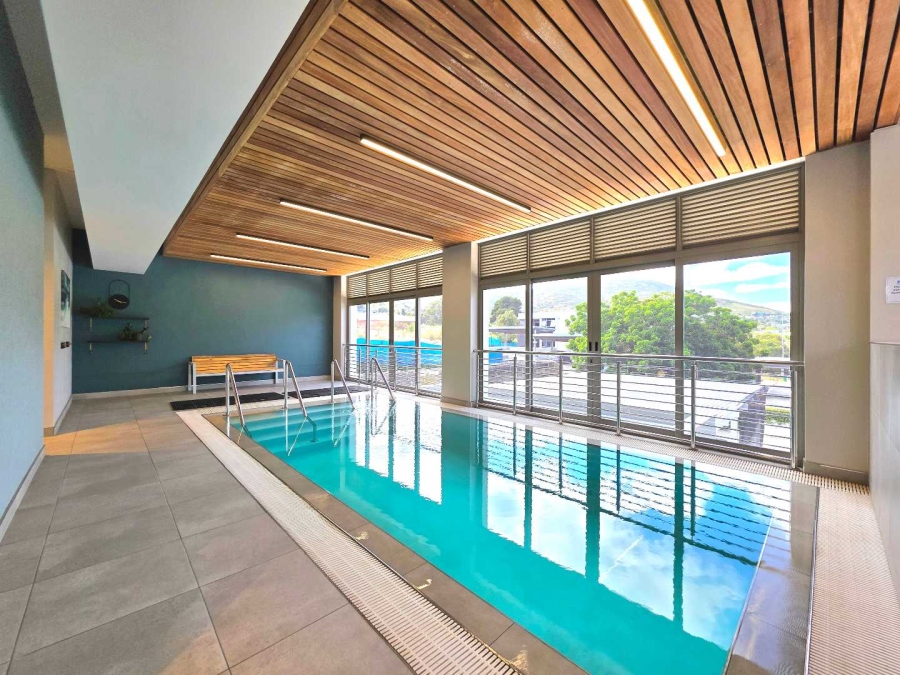 1 Bedroom Property for Sale in Plattekloof Western Cape